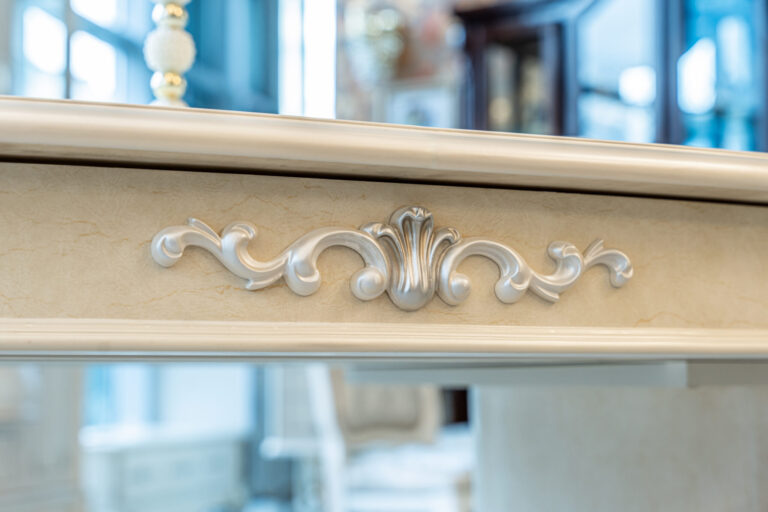Комплект за трапезария CL 001, серия Chanel в стил Рококо 5